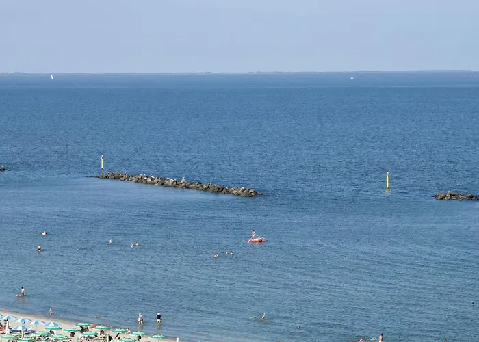 Attico Nettuno Apartment *